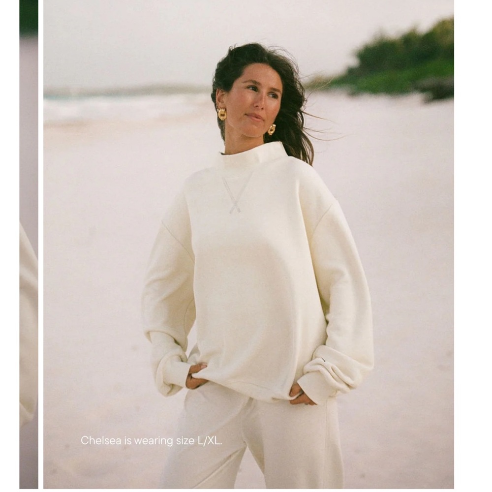 Elegant Cream Turtleneck Sweater